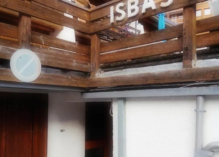 6/7 Personnes Pied Des Pistes A Plagne Centre * La Plagne